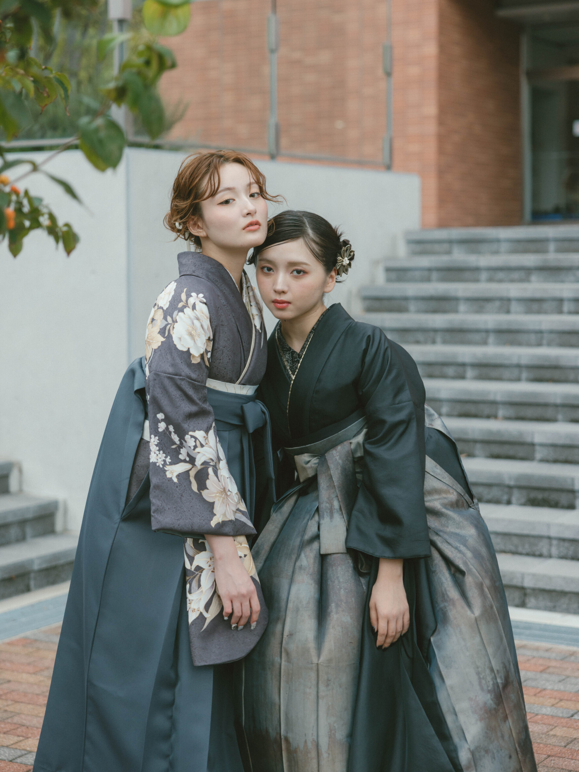 金茶と白ゆり グレー&サテンブラック_アトリエ ステディ